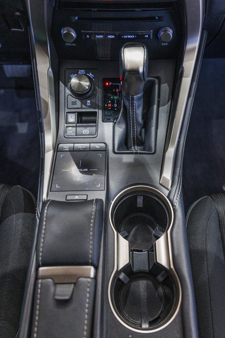 Lexus NX