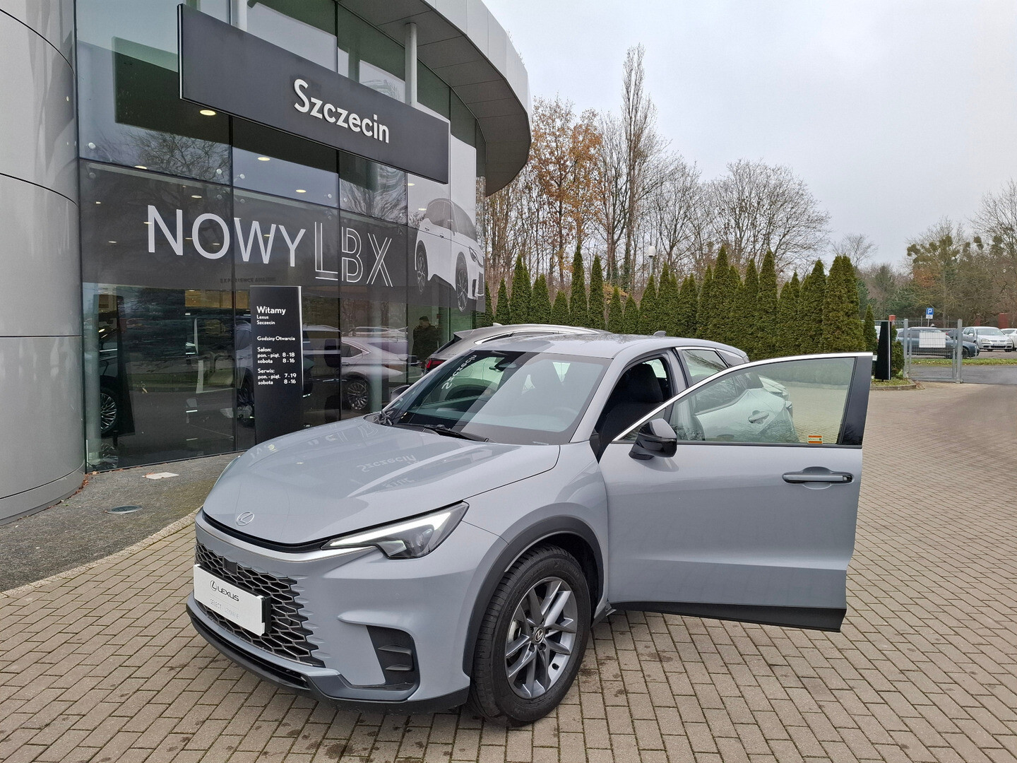 Lexus LBX