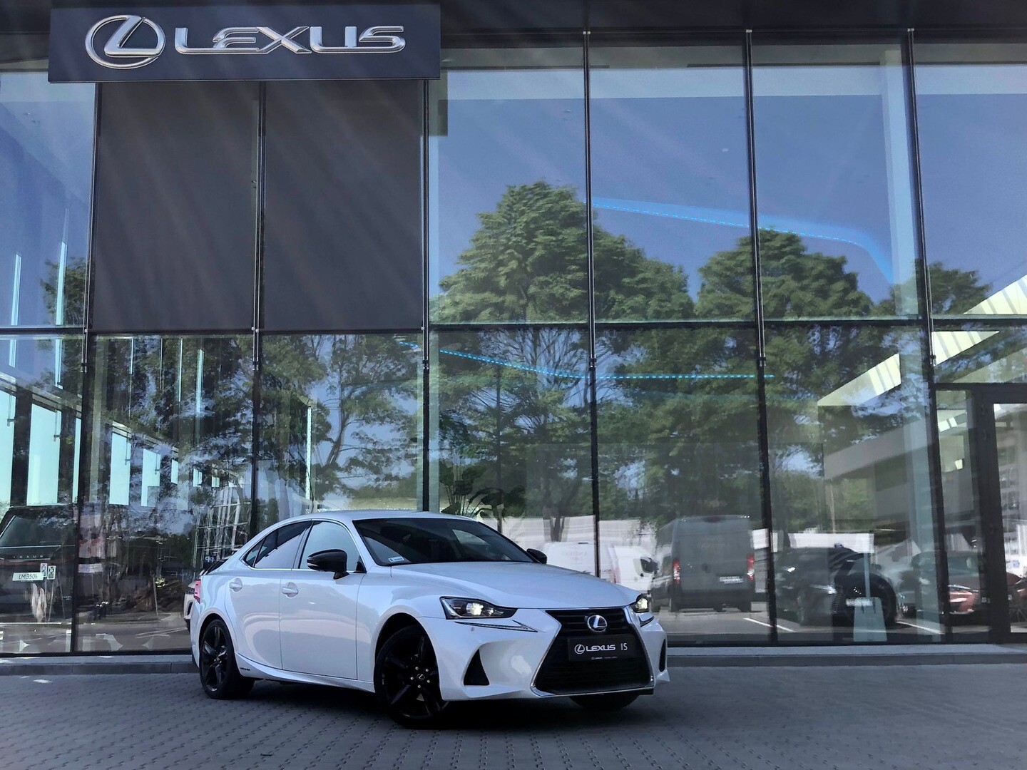 Lexus IS
