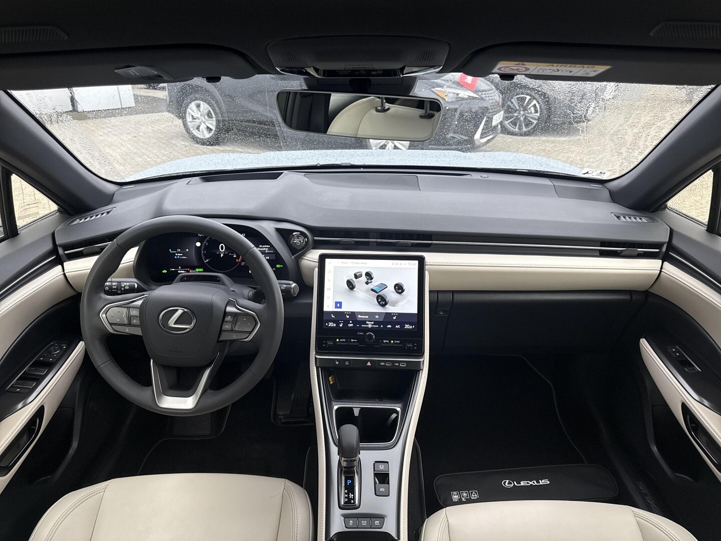 Lexus LBX