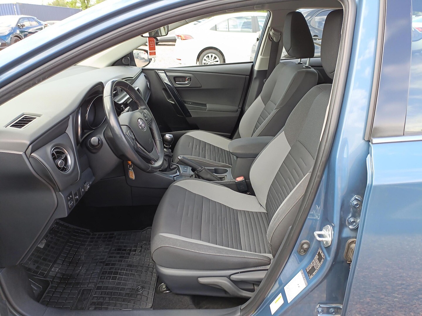 Toyota Auris
