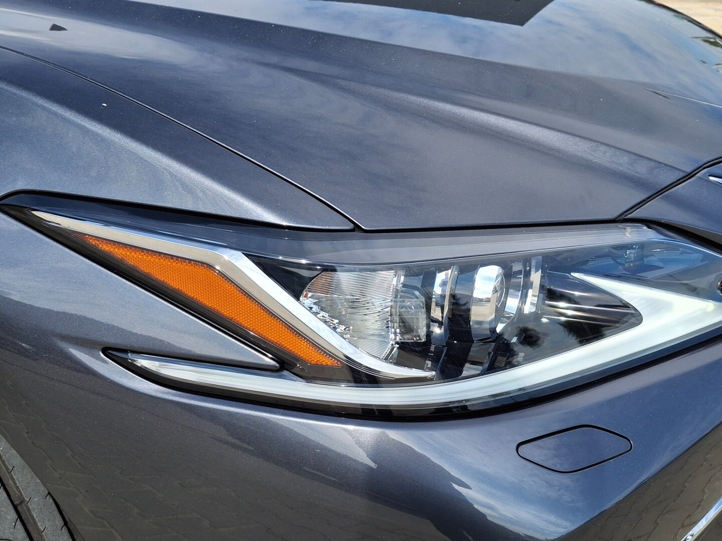 Lexus ES
