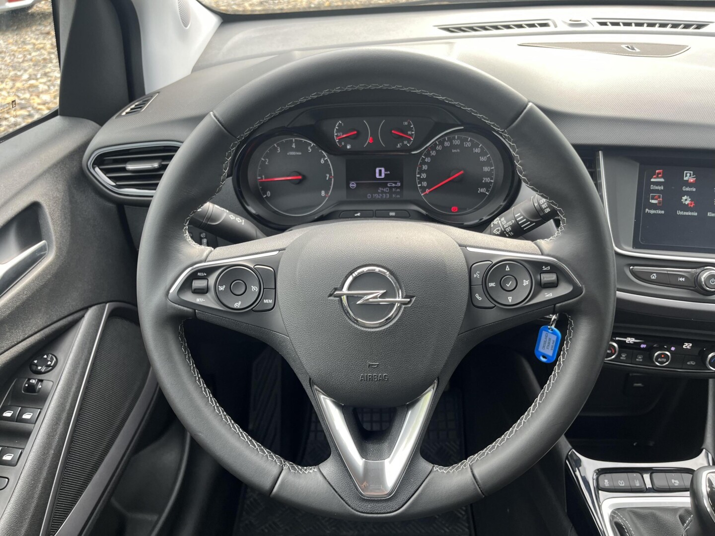 Opel Crossland X