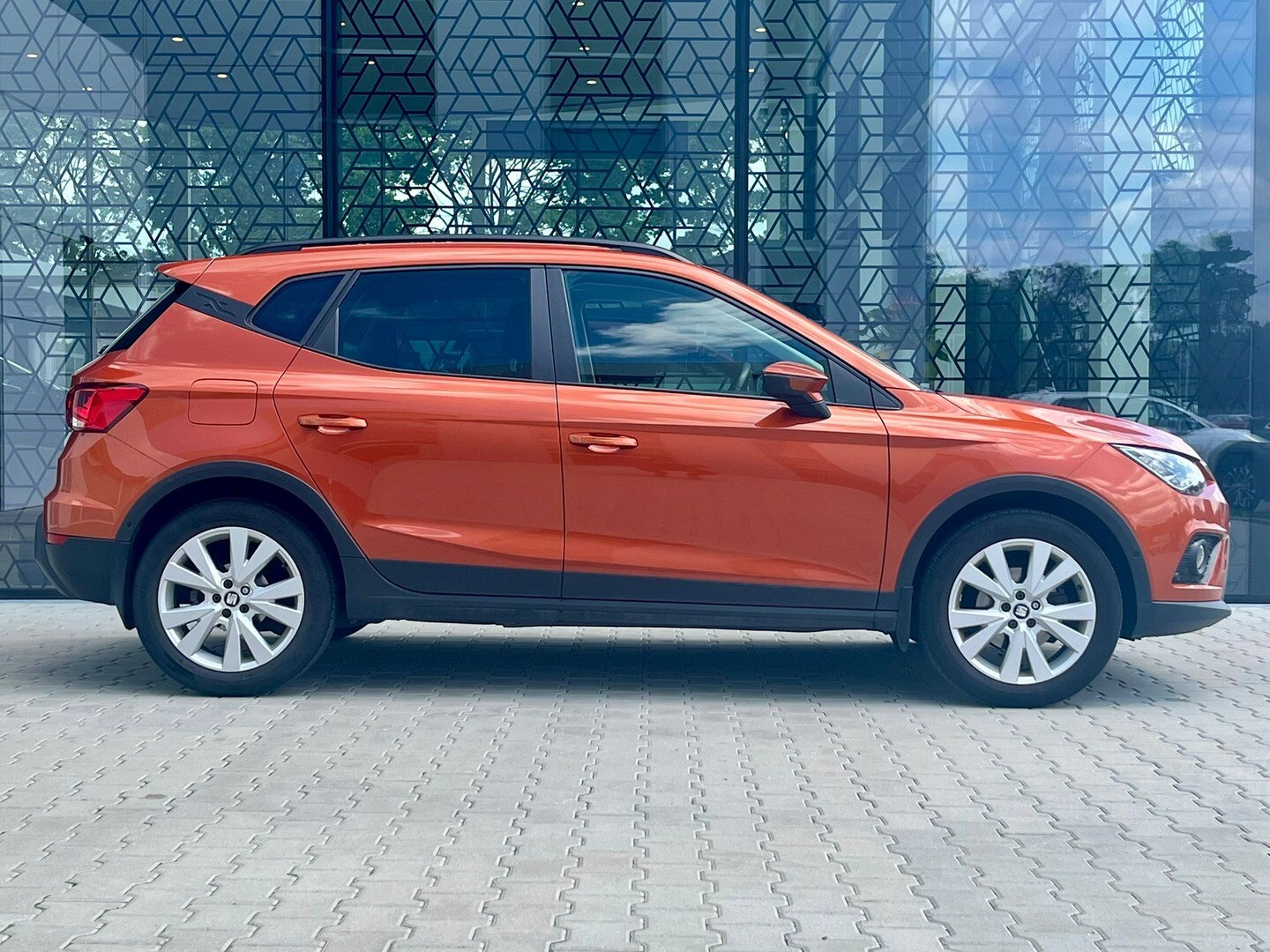 Seat Arona