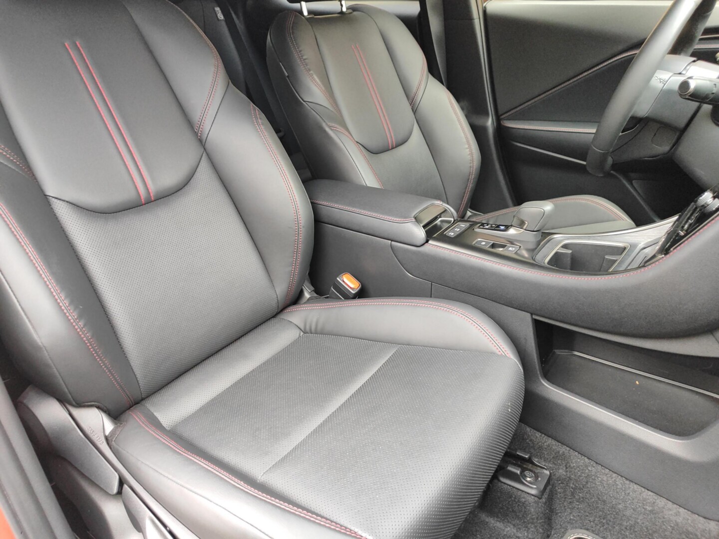 Lexus LBX