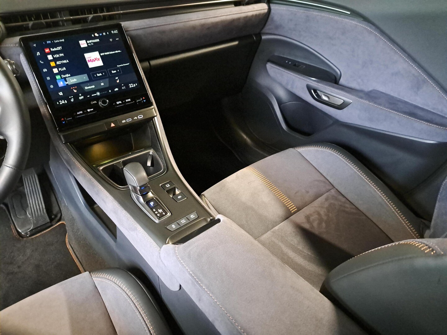 Lexus LBX