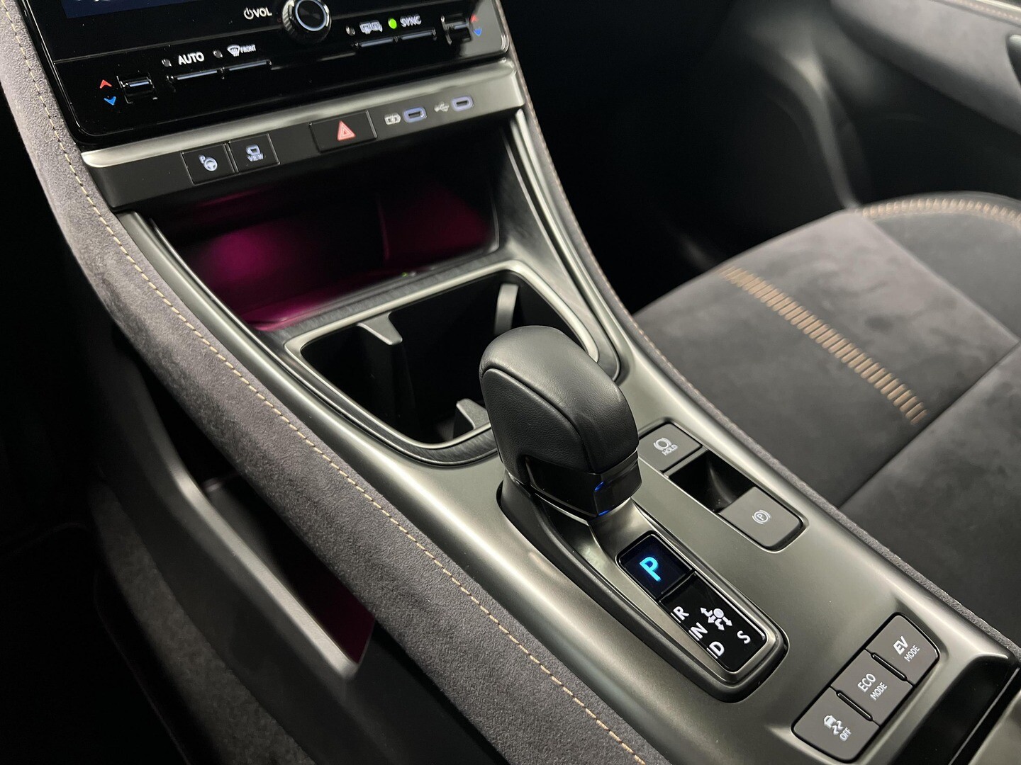 Lexus LBX
