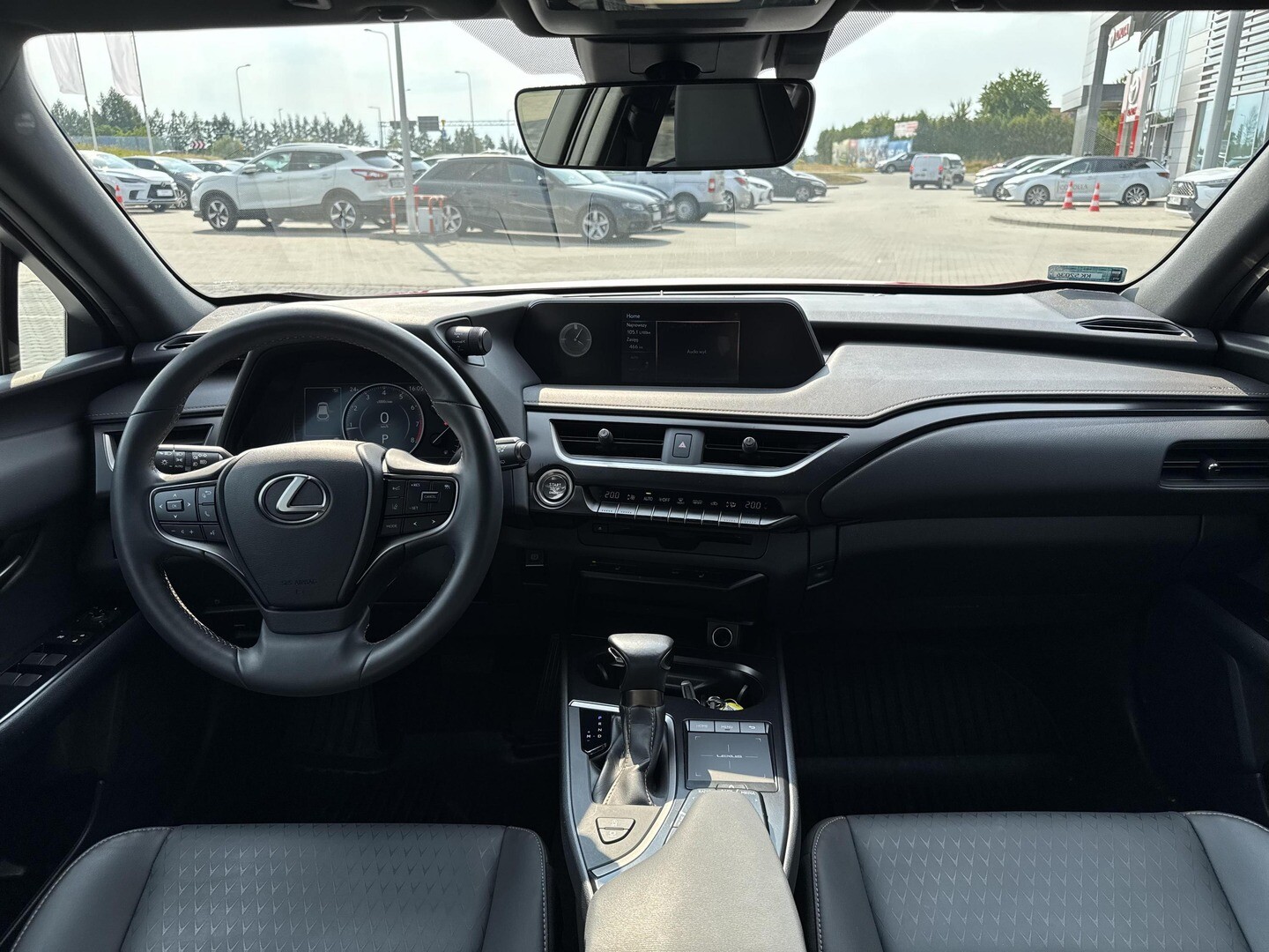 Lexus UX