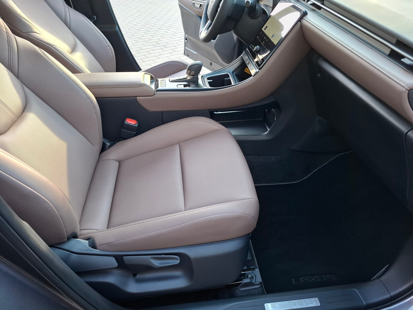 Lexus LBX