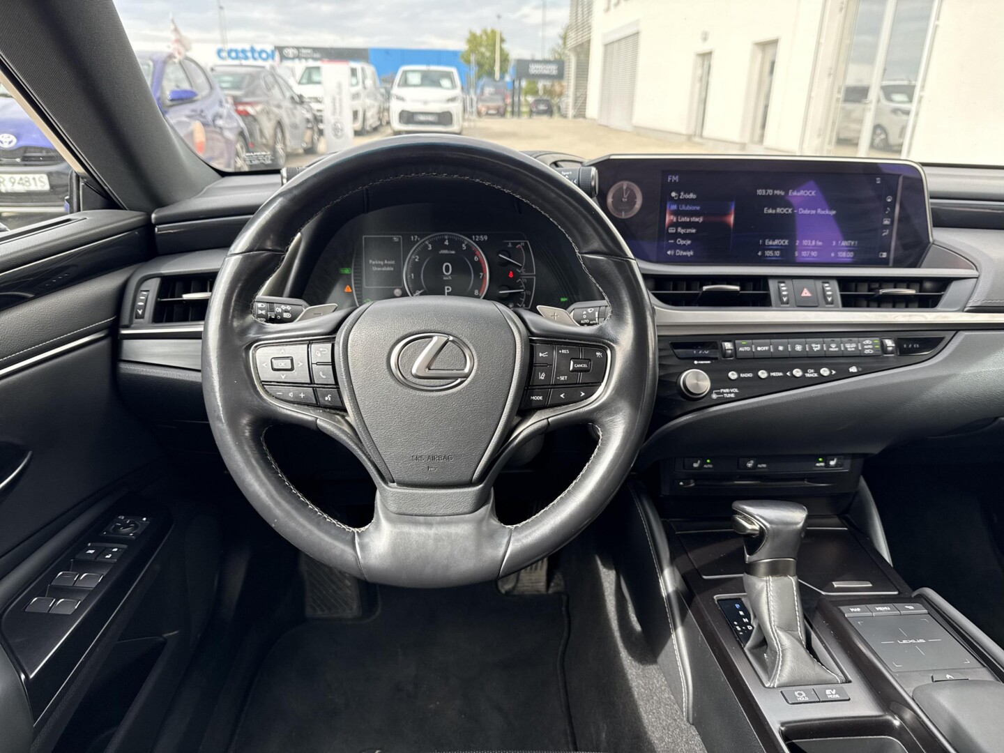 Lexus ES