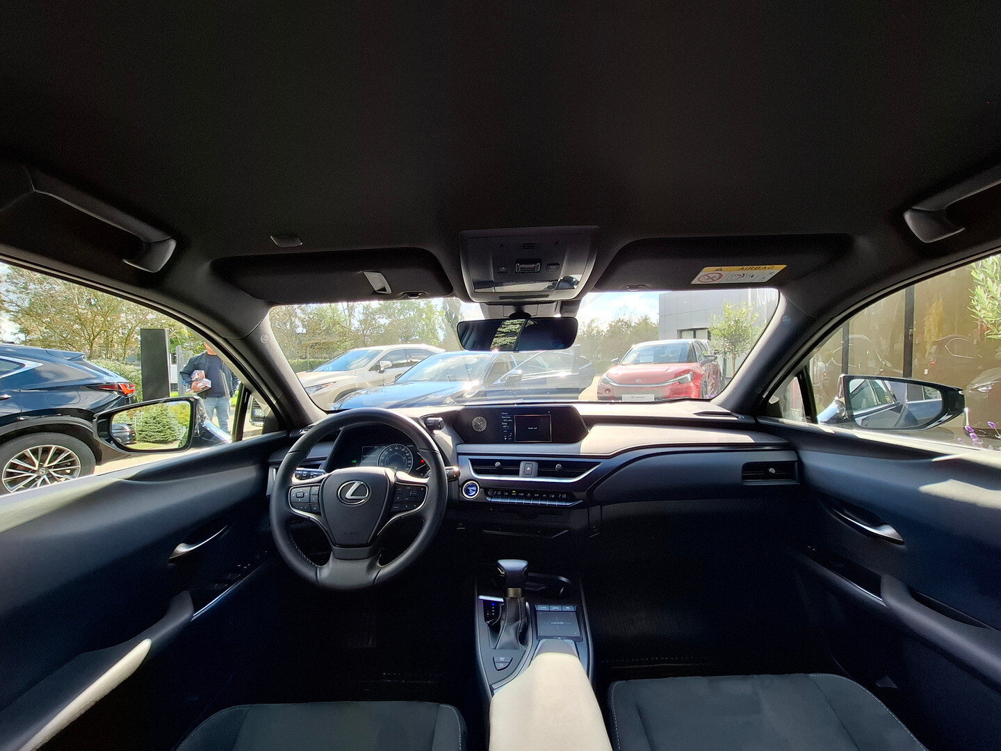 Lexus UX