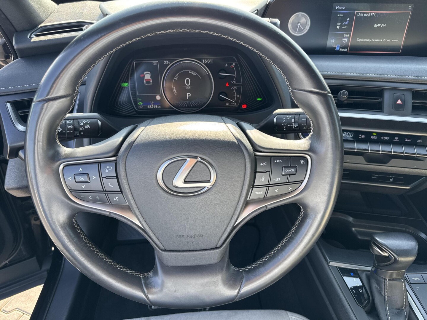 Lexus UX