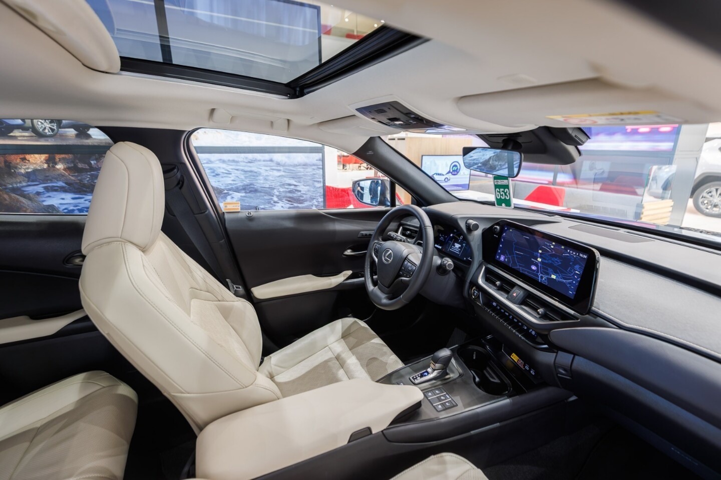 Lexus UX
