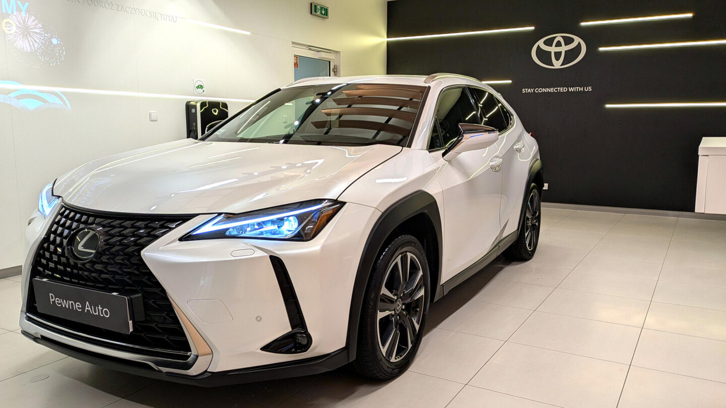 Lexus UX