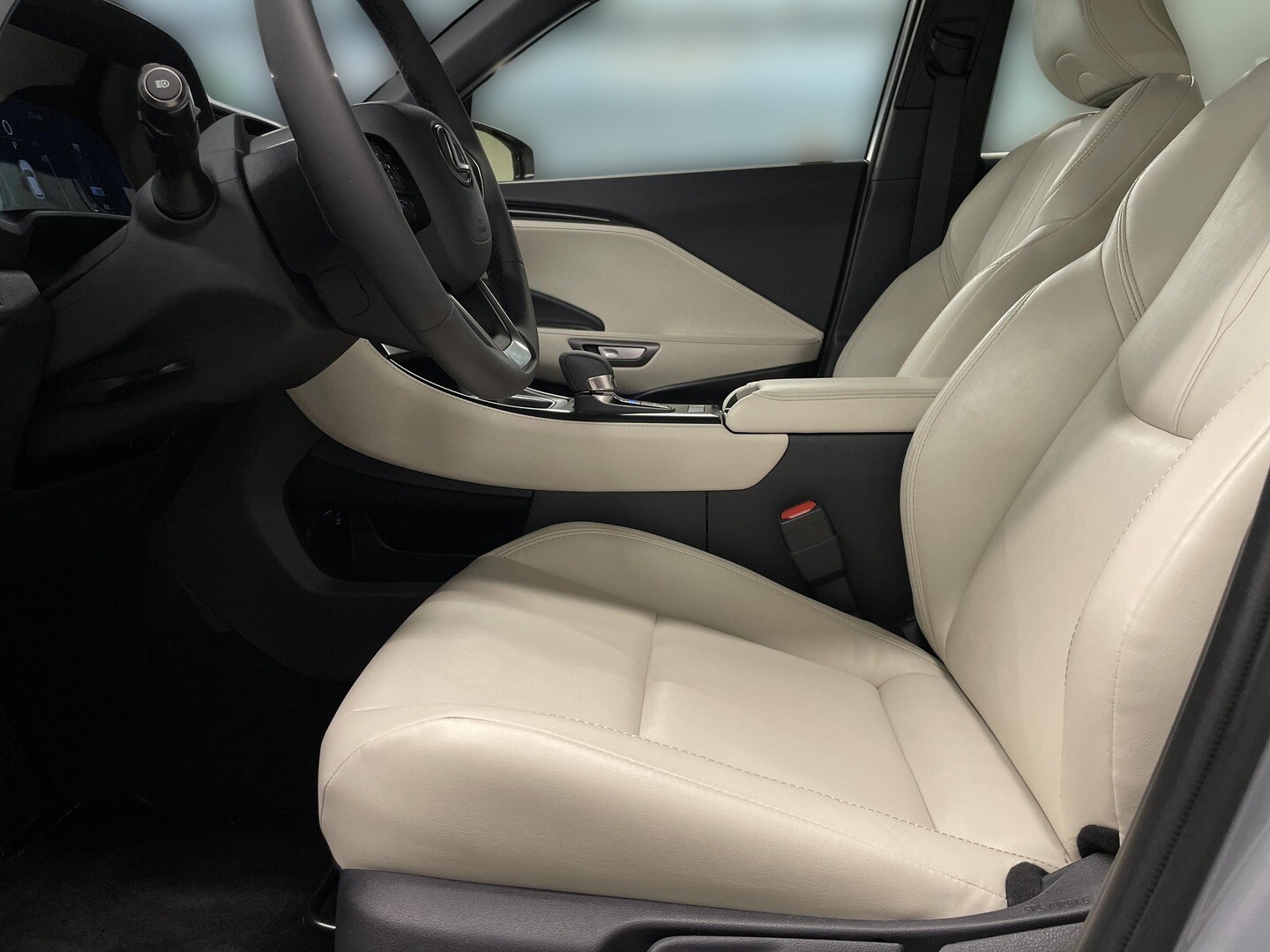 Lexus LBX