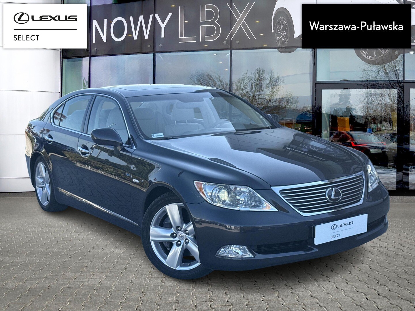 Lexus LS