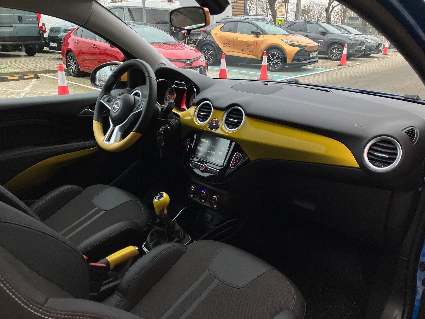 Opel Adam
