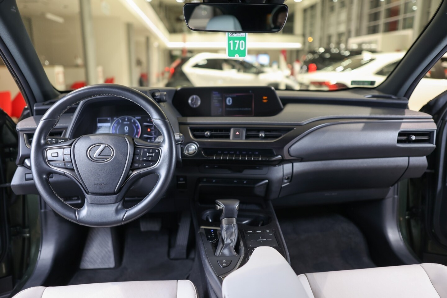 Lexus UX