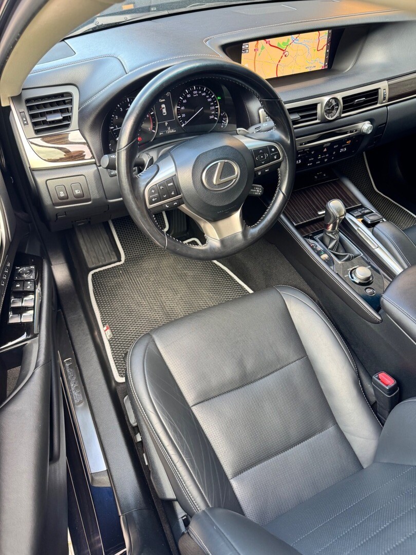 Lexus GS