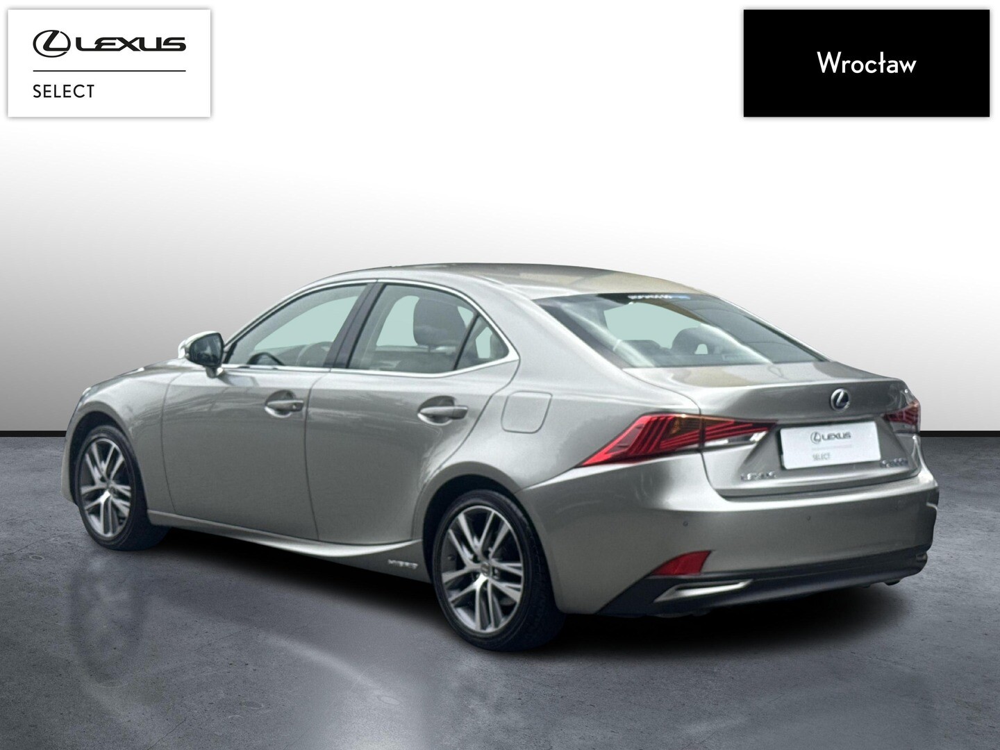 Lexus IS