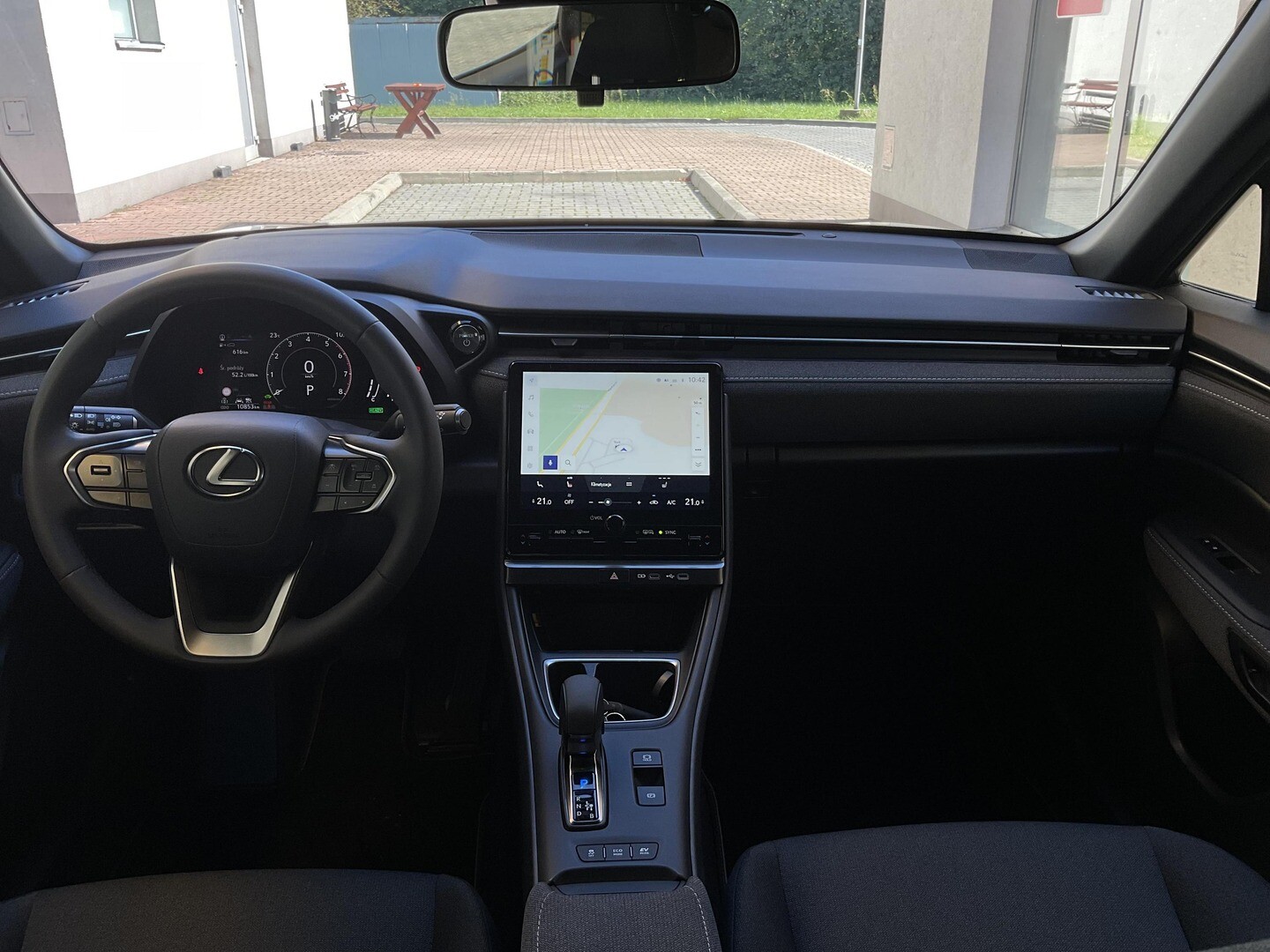 Lexus LBX