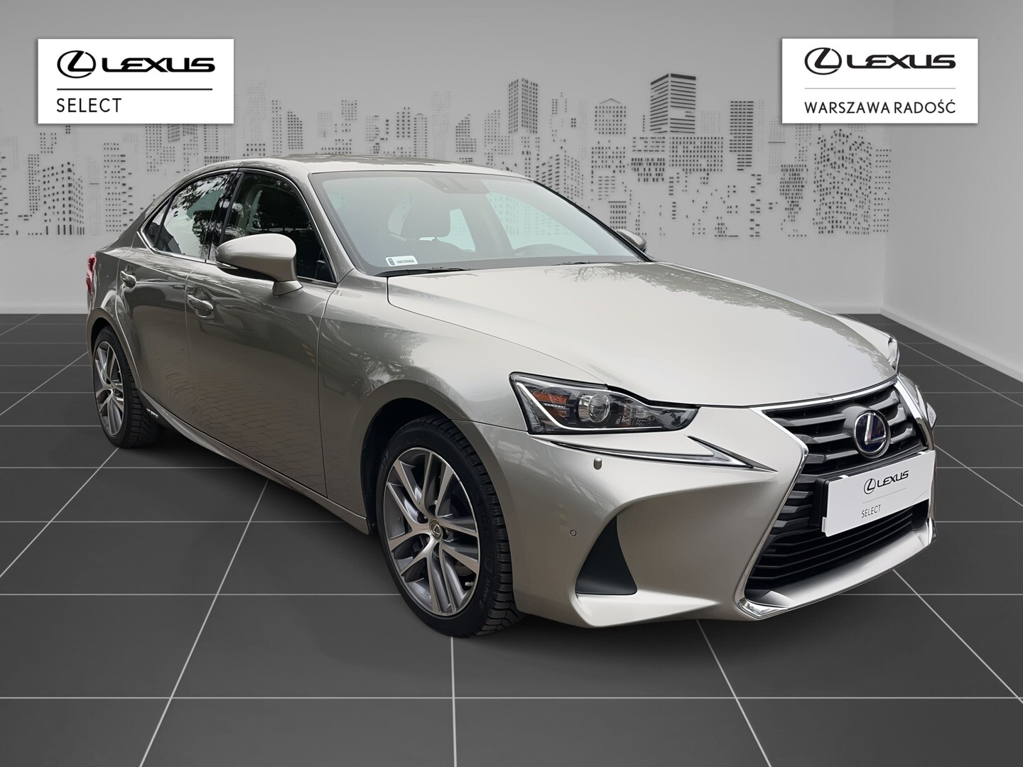 Lexus IS