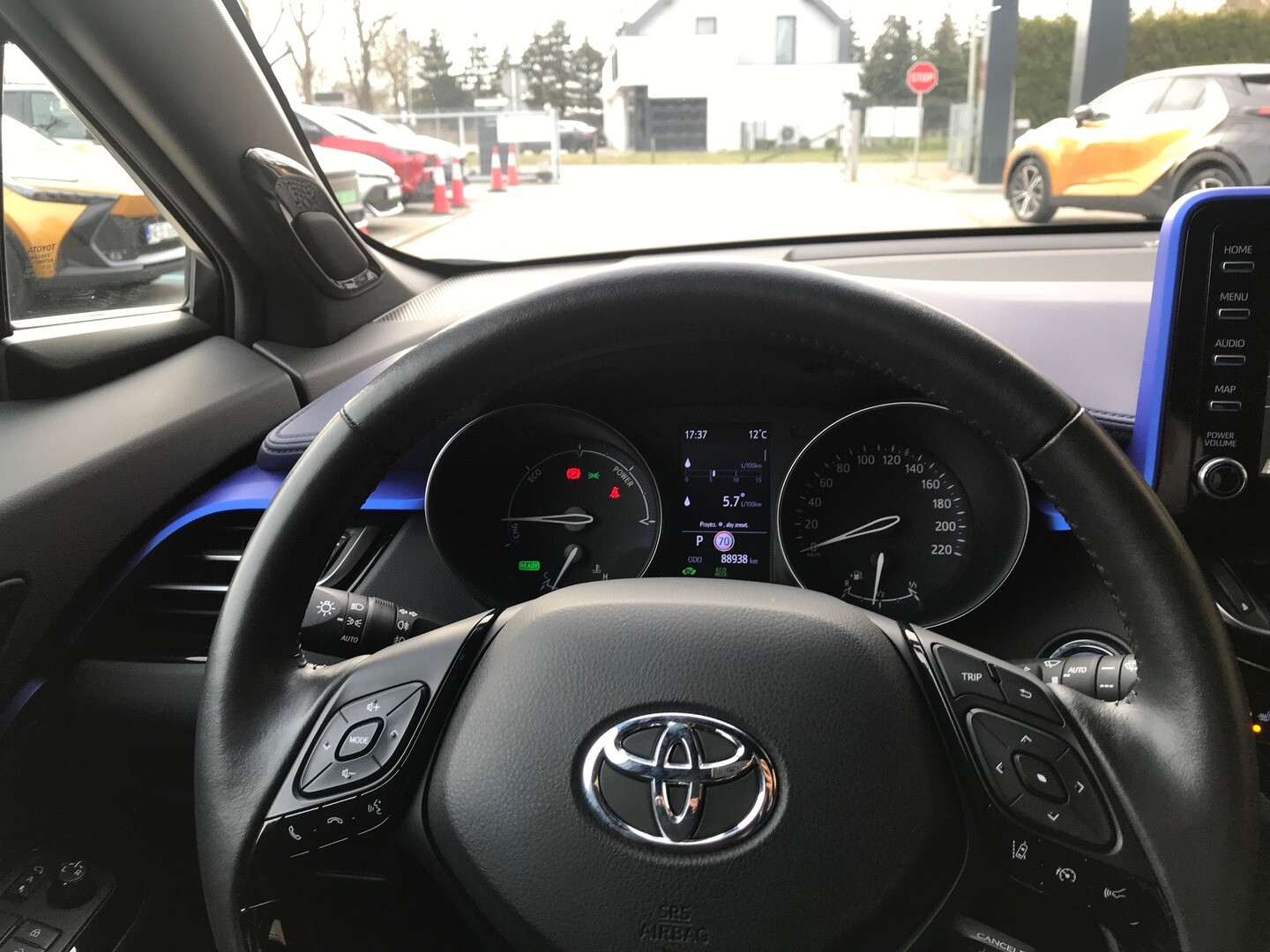 Toyota C-HR