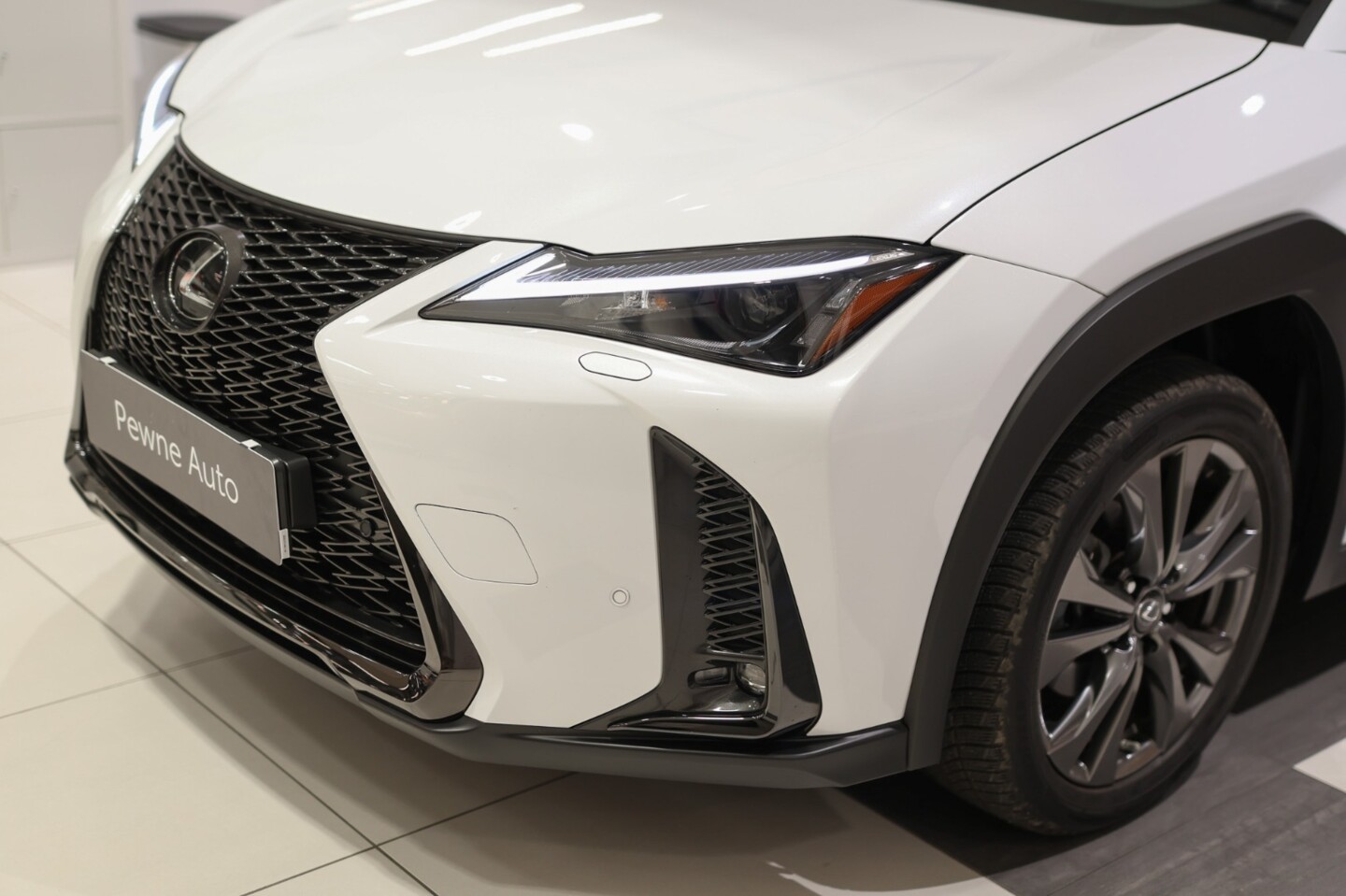 Lexus UX