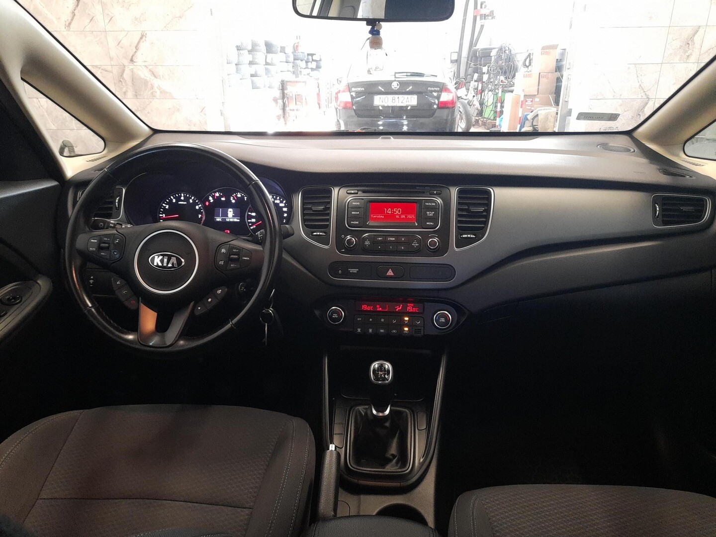 Kia Carens