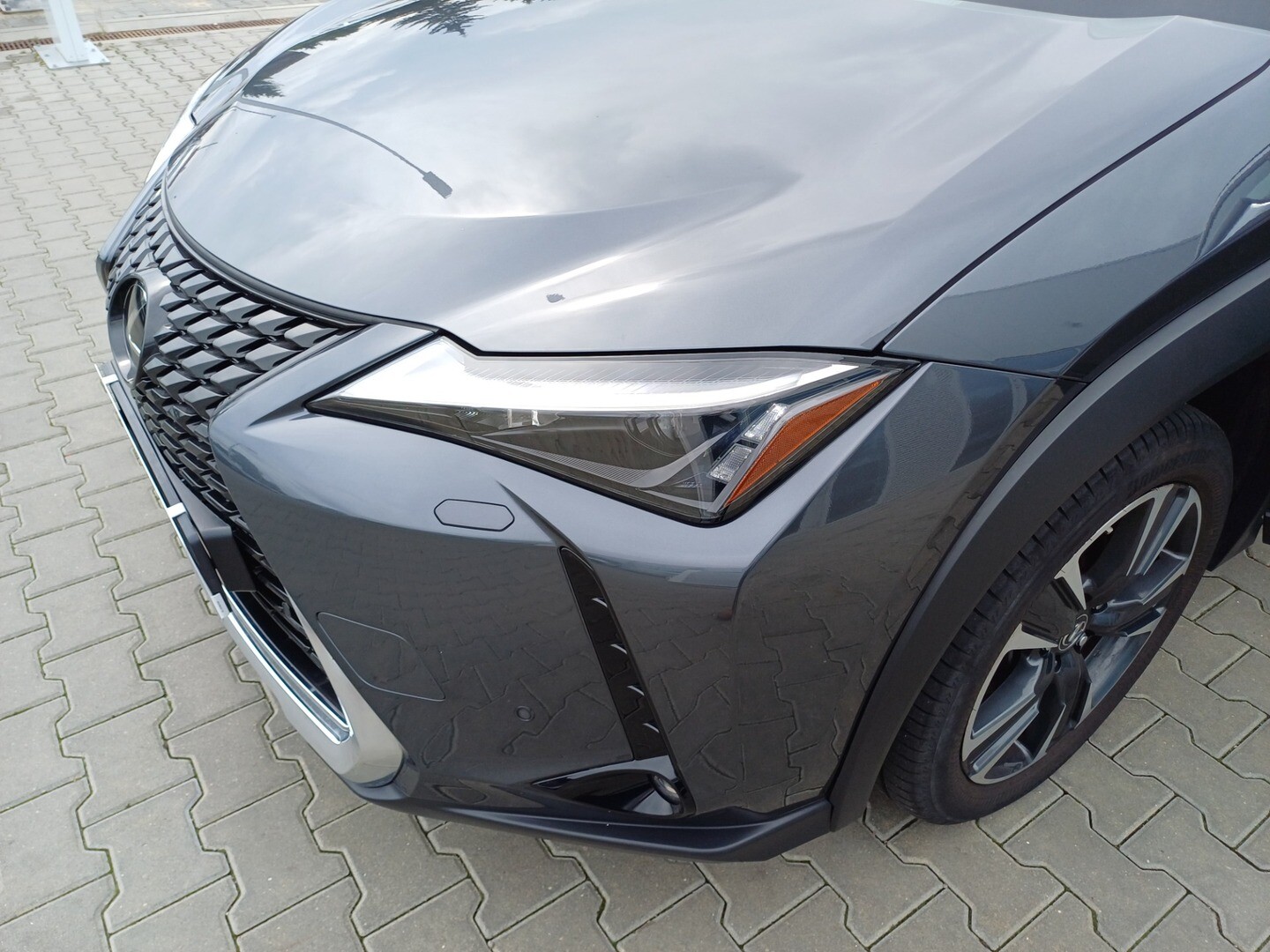 Lexus UX