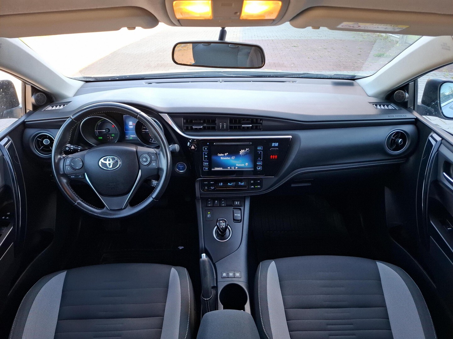 Toyota Auris