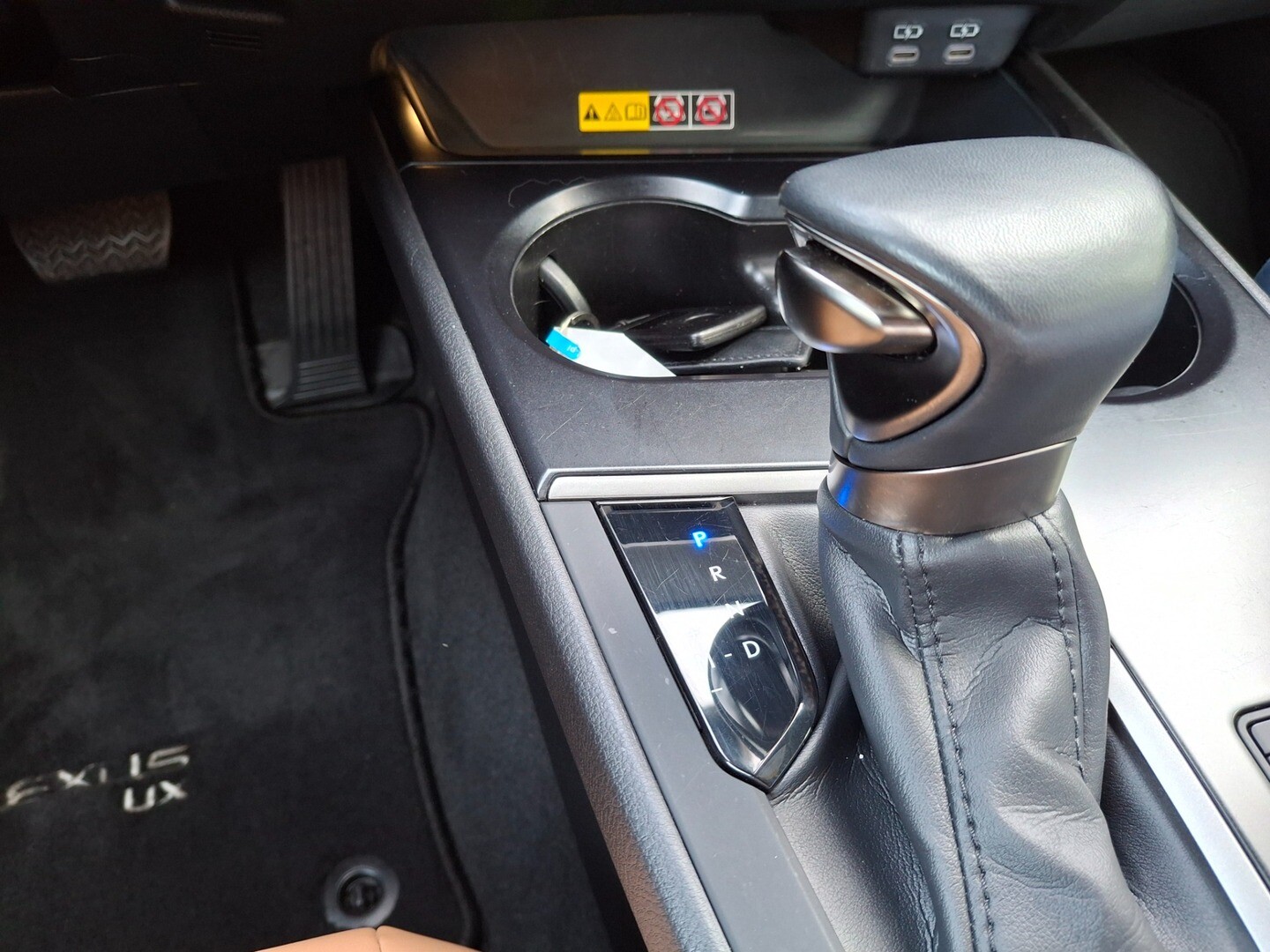 Lexus UX