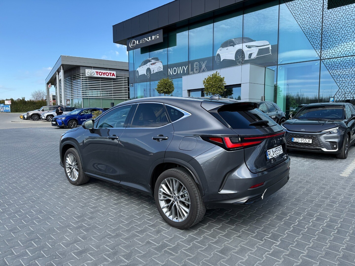 Lexus NX