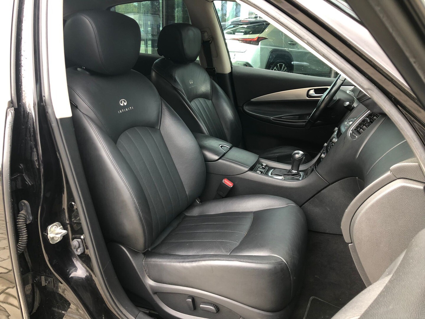 Infiniti EX