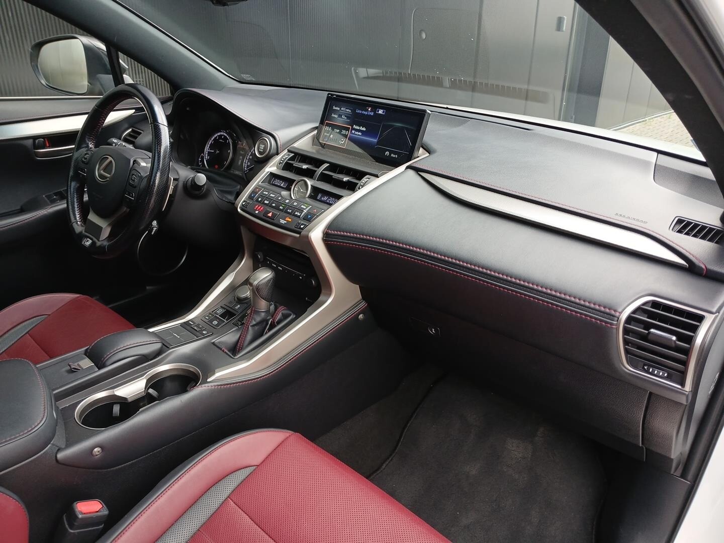 Lexus NX