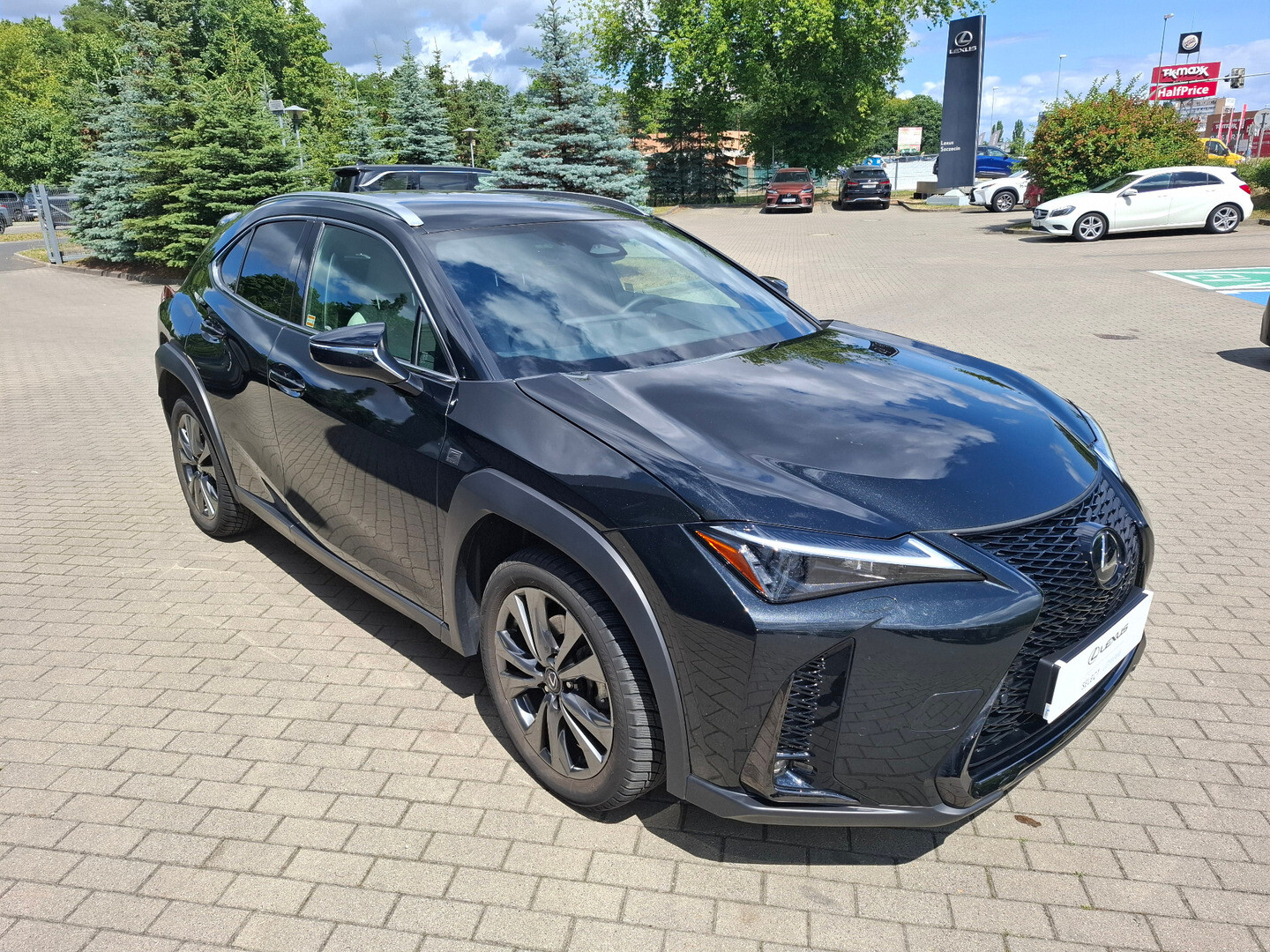 Lexus UX
