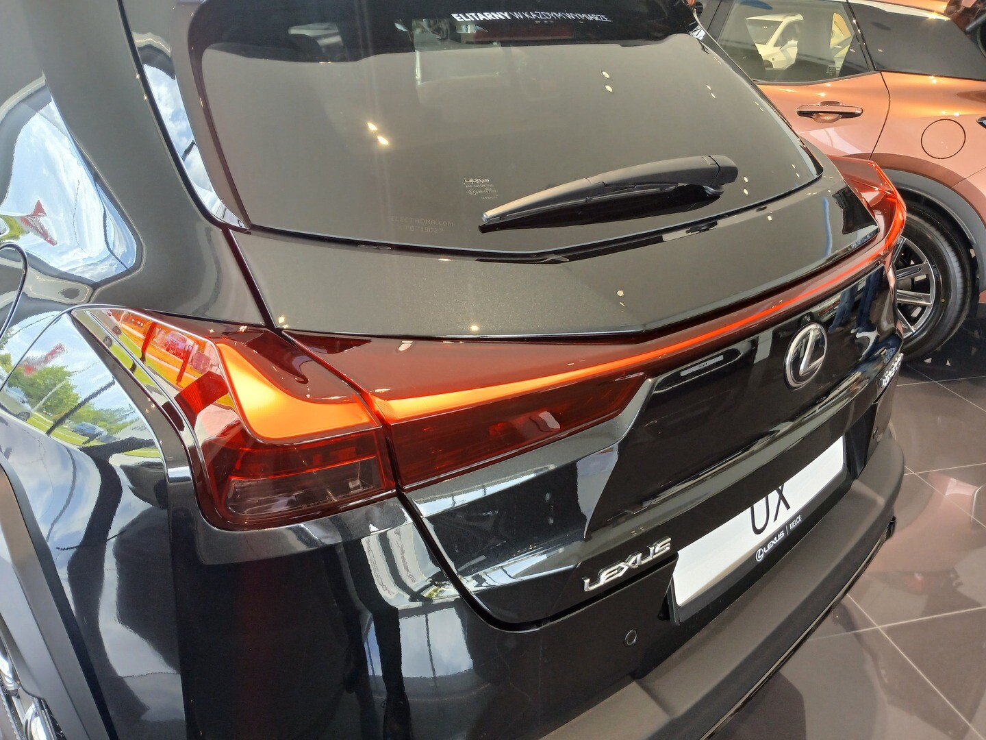 Lexus UX