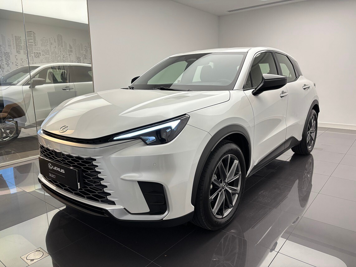 Lexus LBX