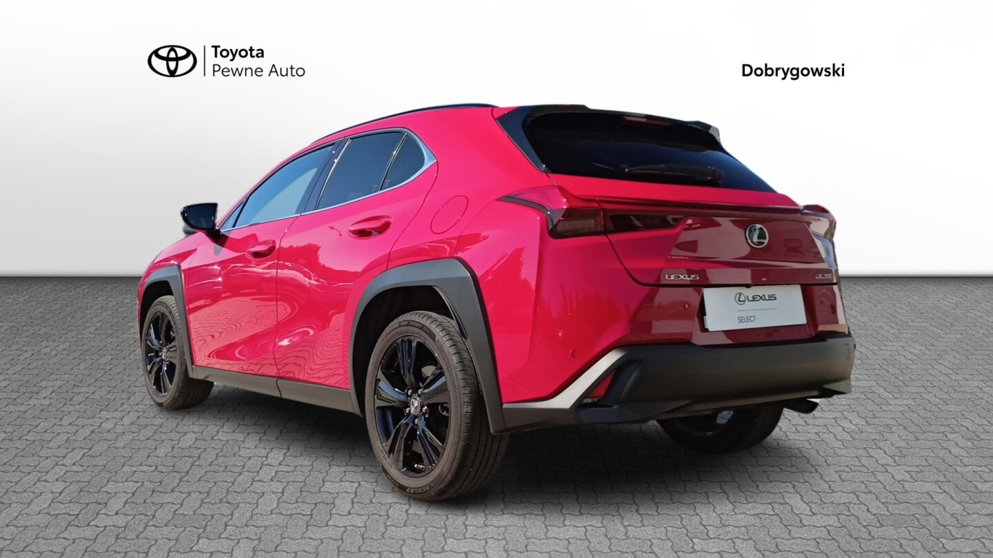 Lexus UX