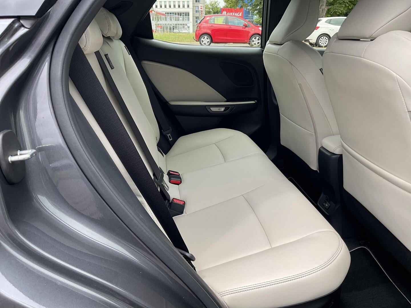 Lexus LBX