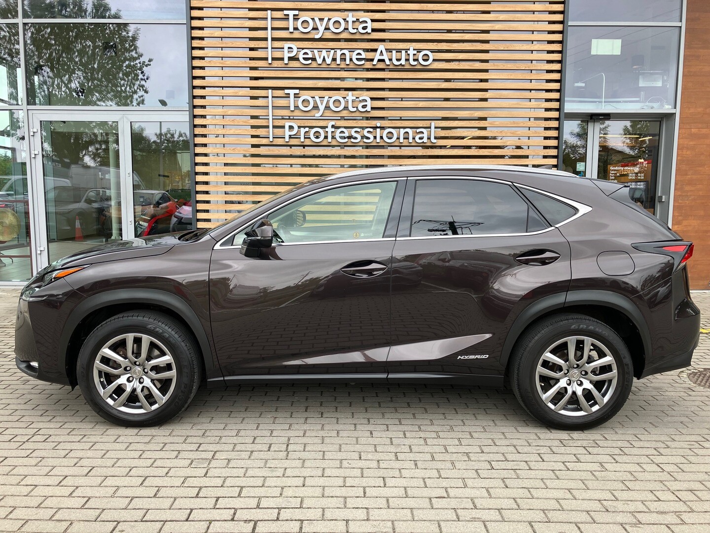 Lexus NX