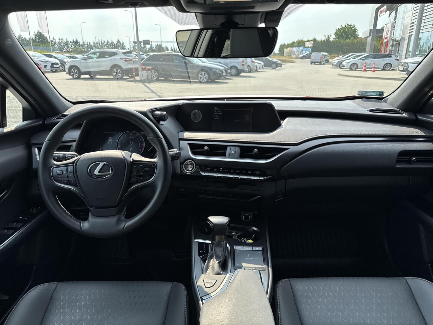 Lexus UX