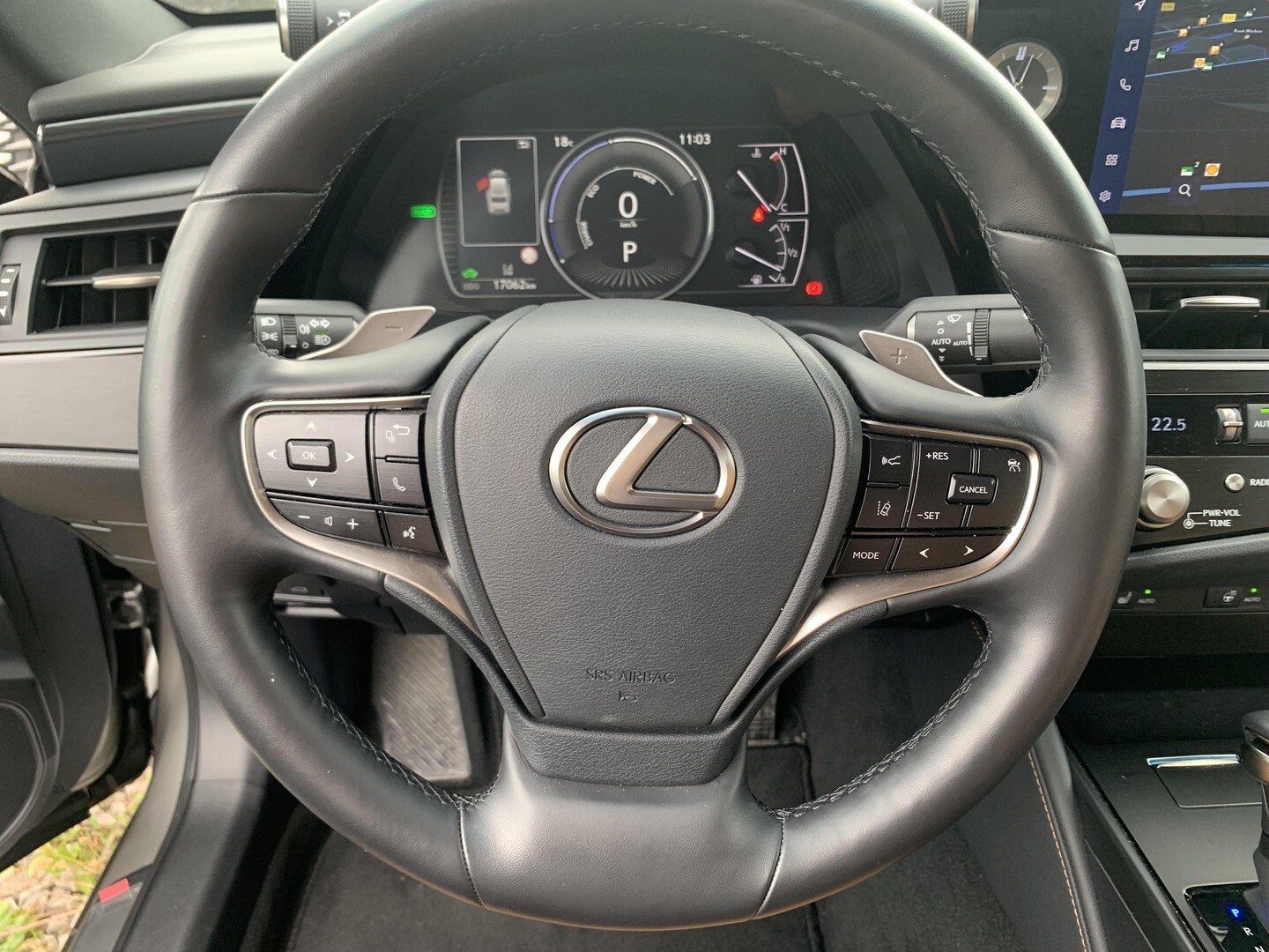 Lexus ES