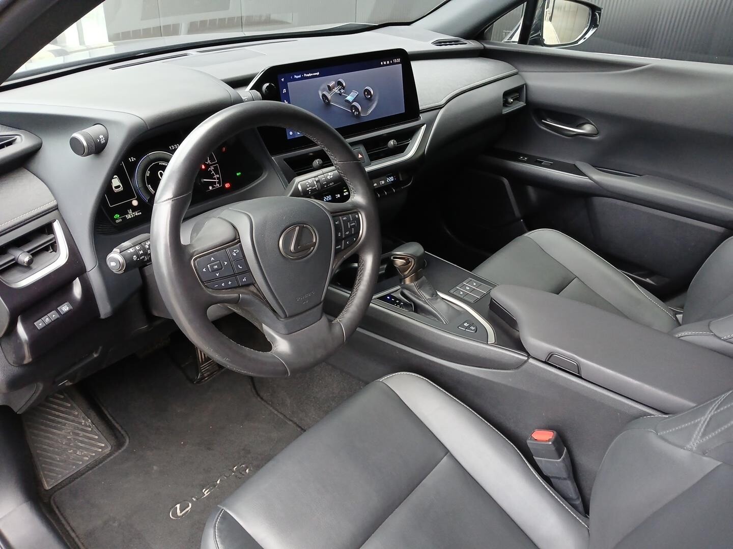 Lexus UX