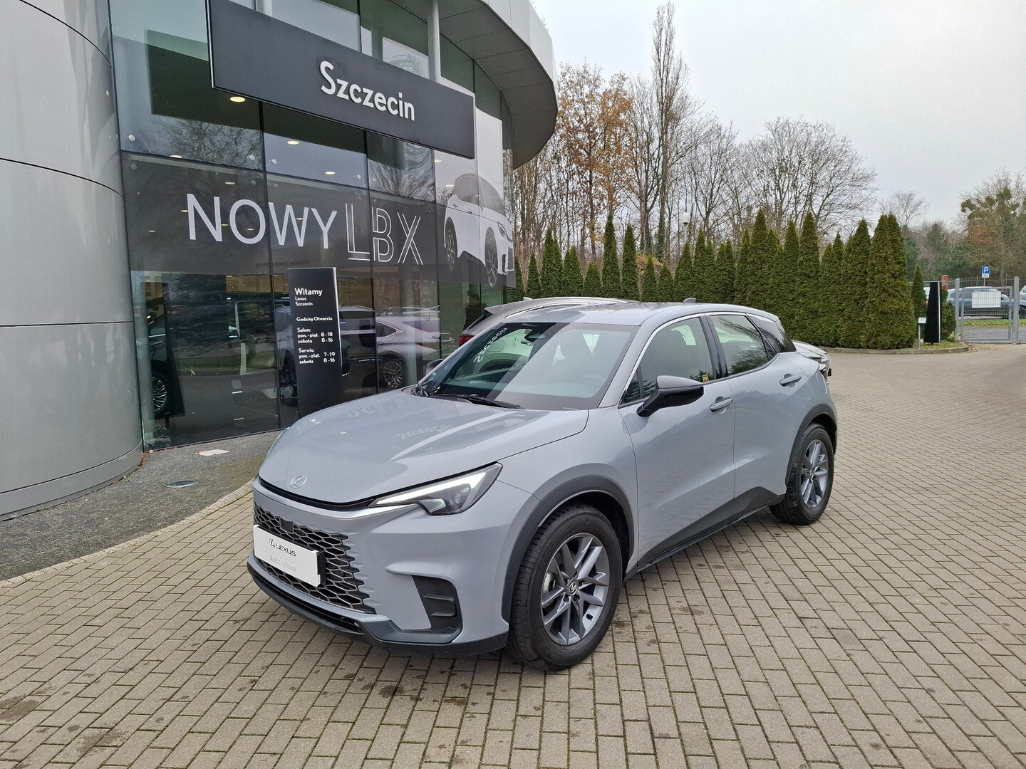 Lexus LBX