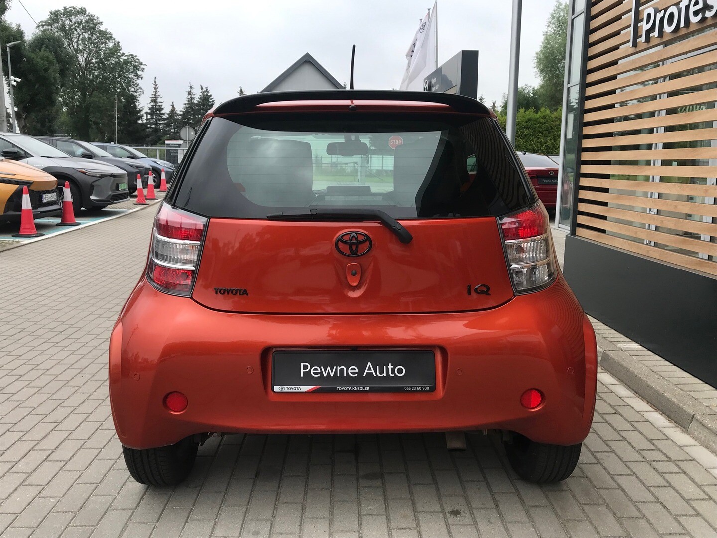 Toyota iQ