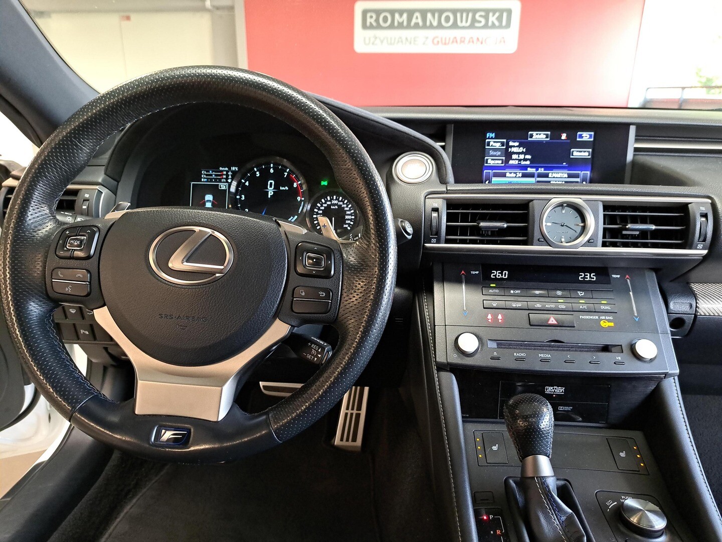 Lexus RC