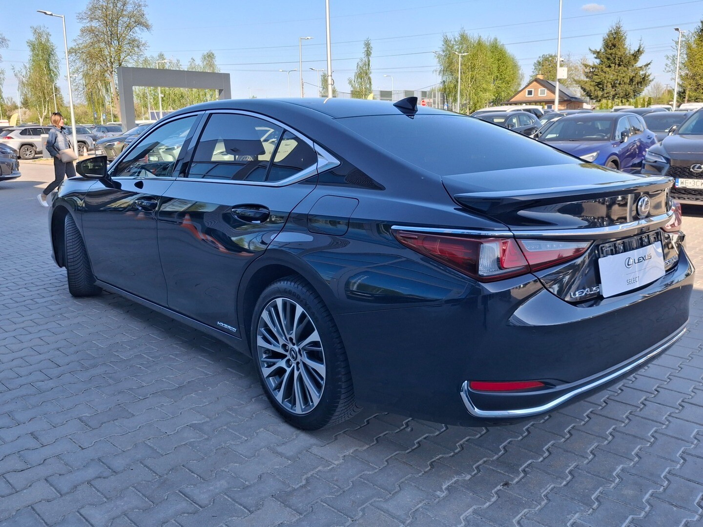 Lexus ES