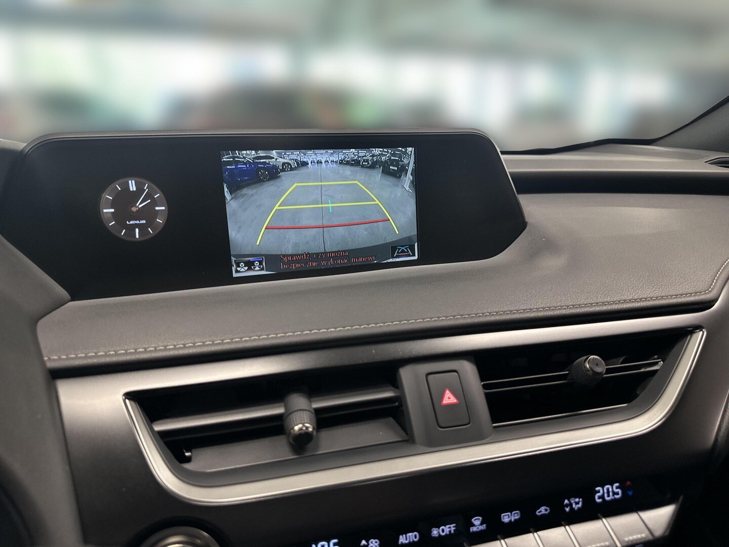 Lexus UX