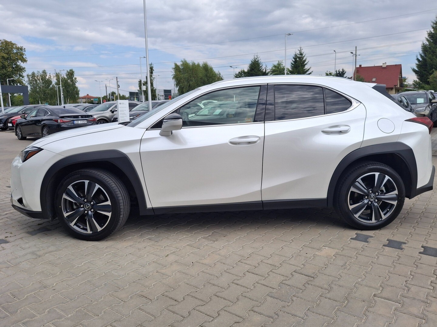 Lexus UX
